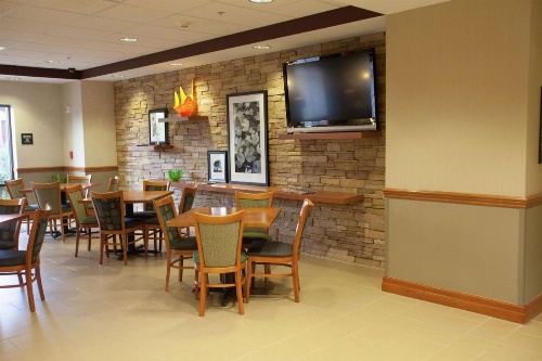 Hampton Inn By Hilton Elmira image 6